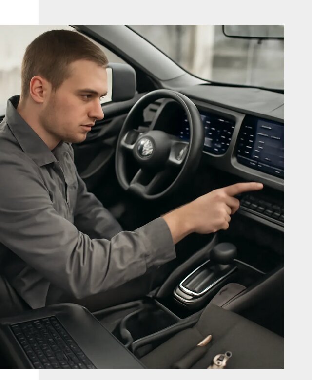 Русификация автомобиля Nissan N7 под ключ в Белогорске официально